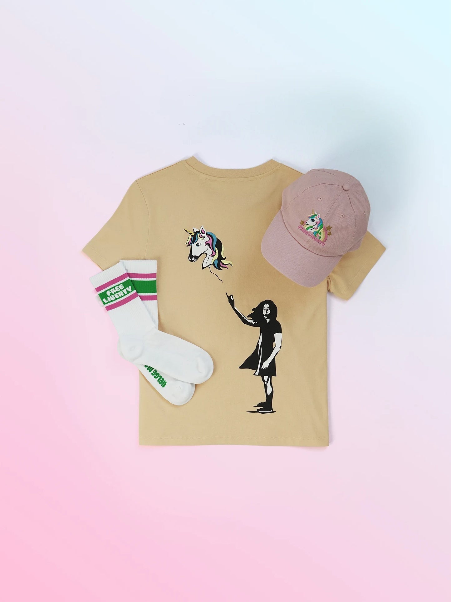 Free Liberty - Bundle (Pastellrosa Kappe)